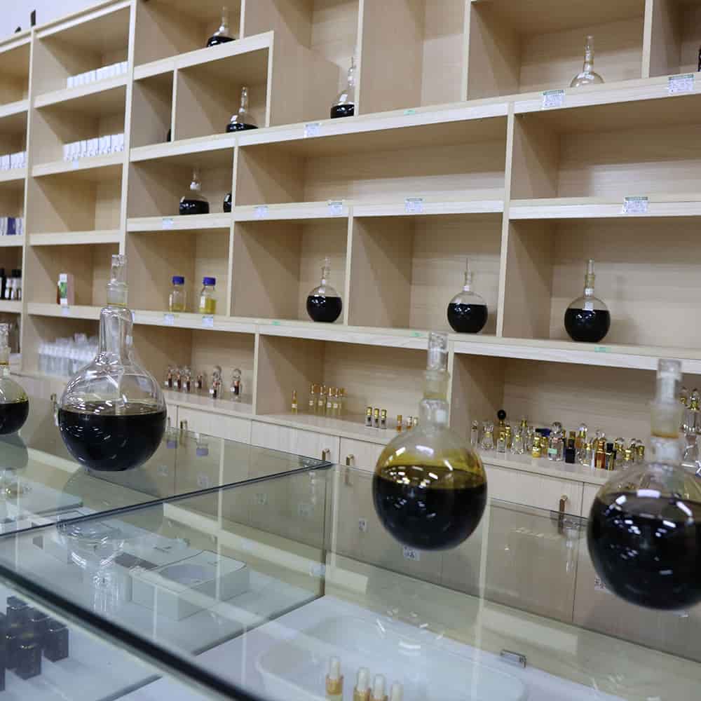 oud oil sample